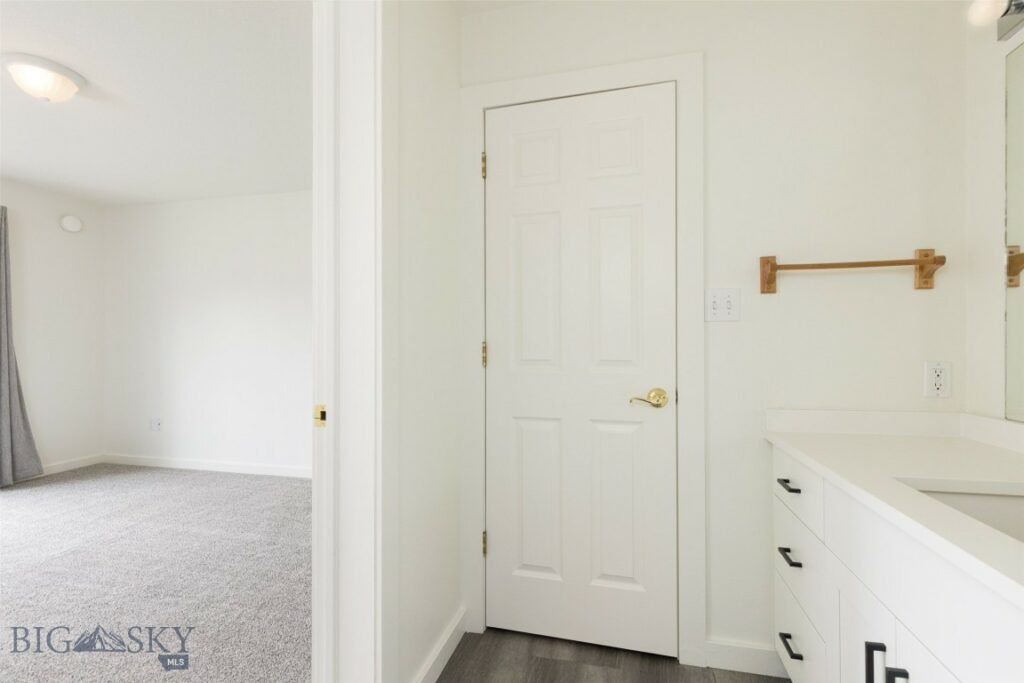 304 Firelight, Big Sky MT 59716