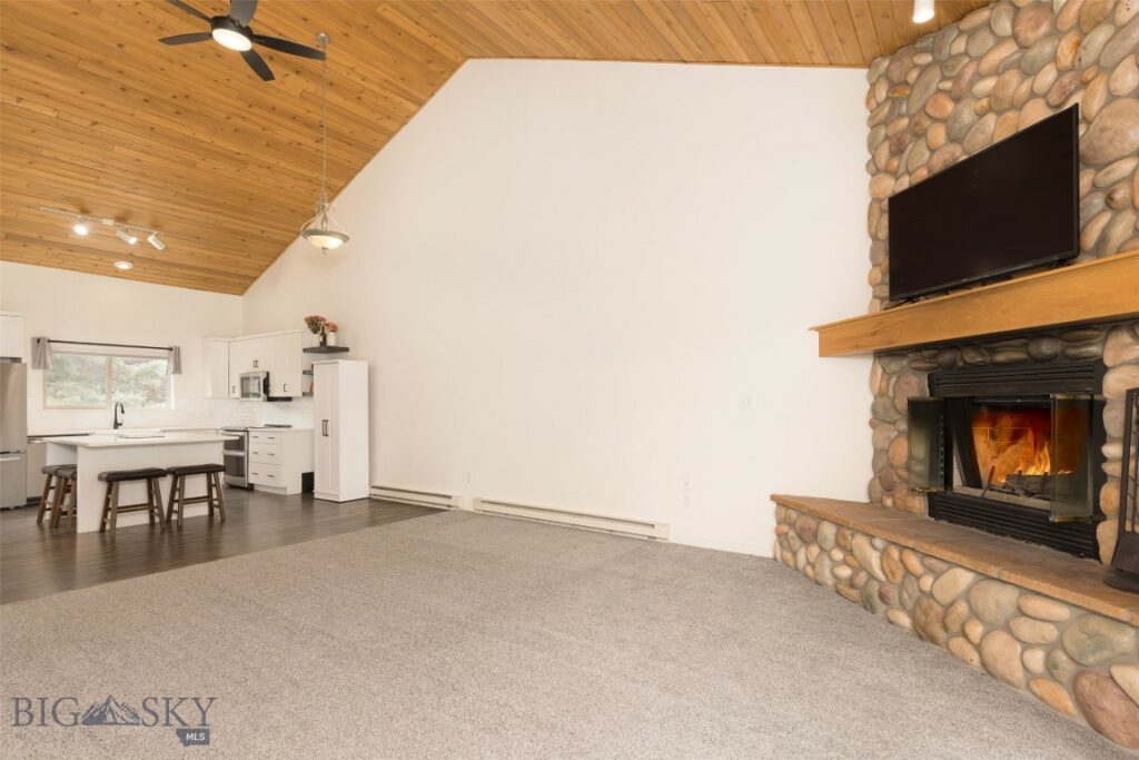 304 Firelight, Big Sky MT 59716