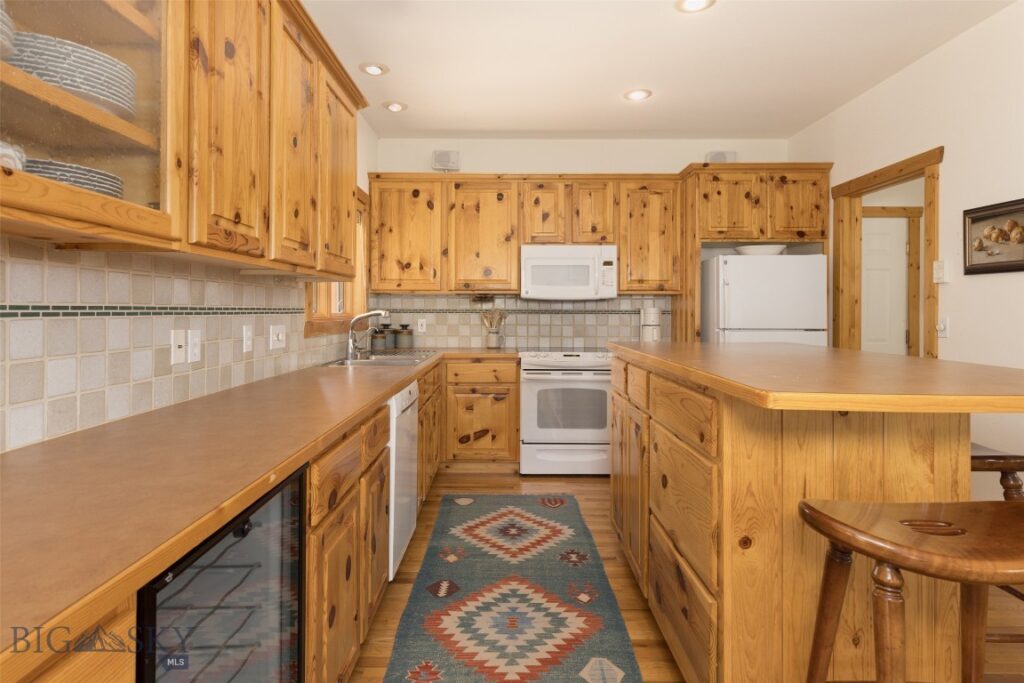 3040 Two Moons Road, Big Sky MT 59716