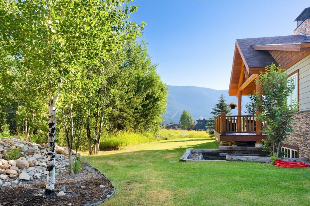 3140 Two Moons Road, Big Sky MT 59716