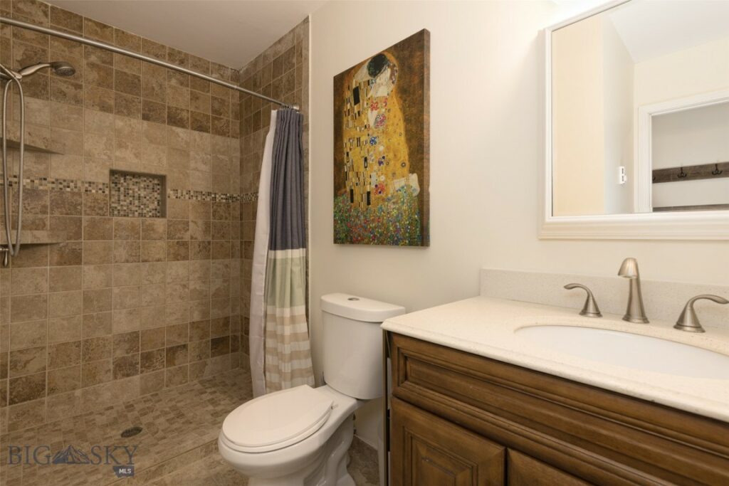 32 Rose Hip Circle, Big Sky MT 59716