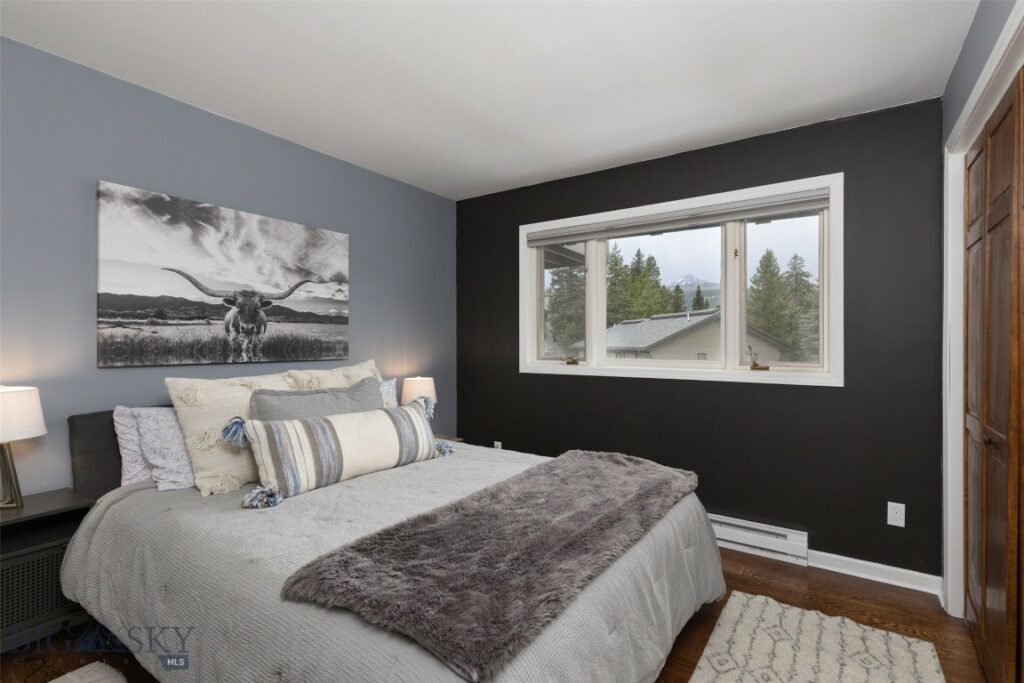 32 Rose Hip Circle, Big Sky MT 59716