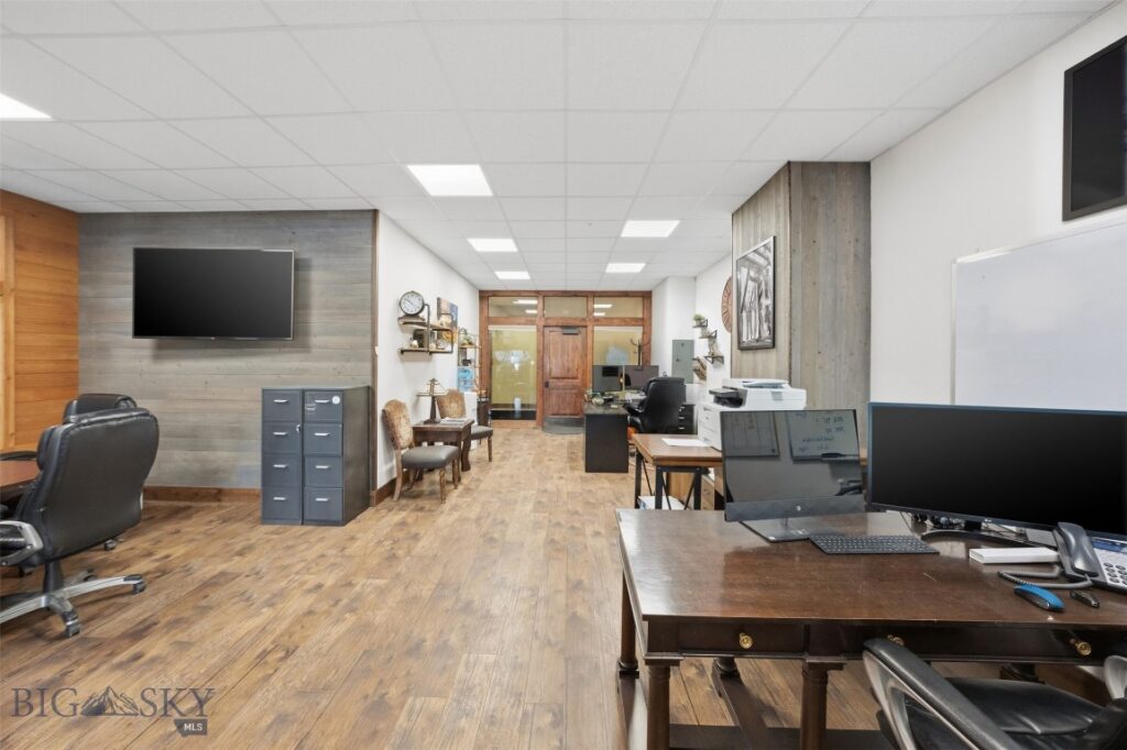 33 Lone Peak Drive, Big Sky MT 59716