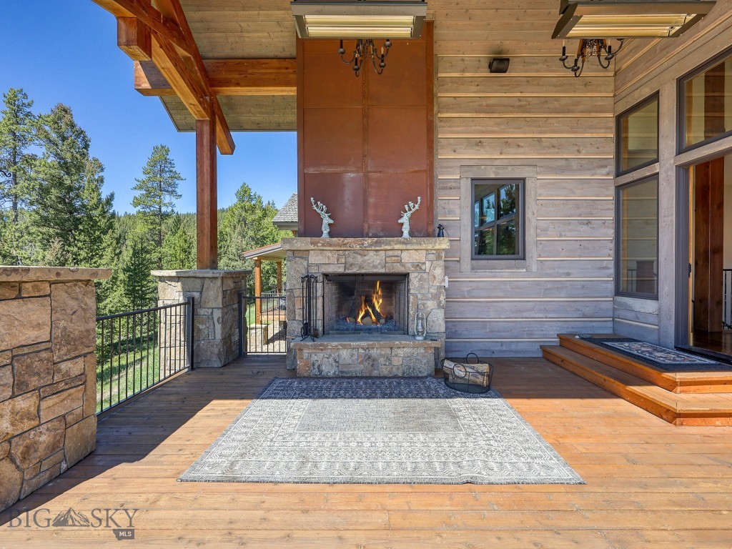 34 Old Barn Road, Big Sky MT 59716