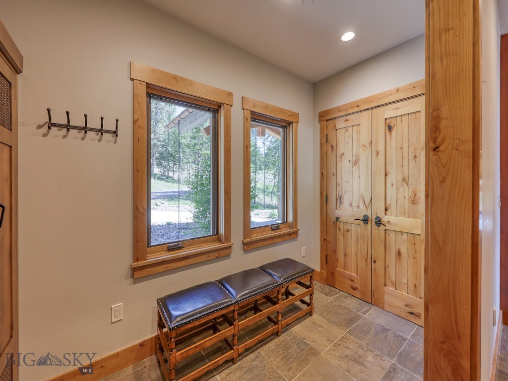 34 Old Barn Road, Big Sky MT 59716