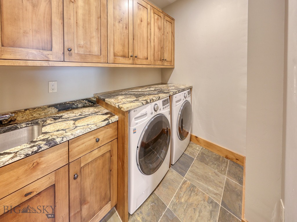 34 Old Barn Road, Big Sky MT 59716
