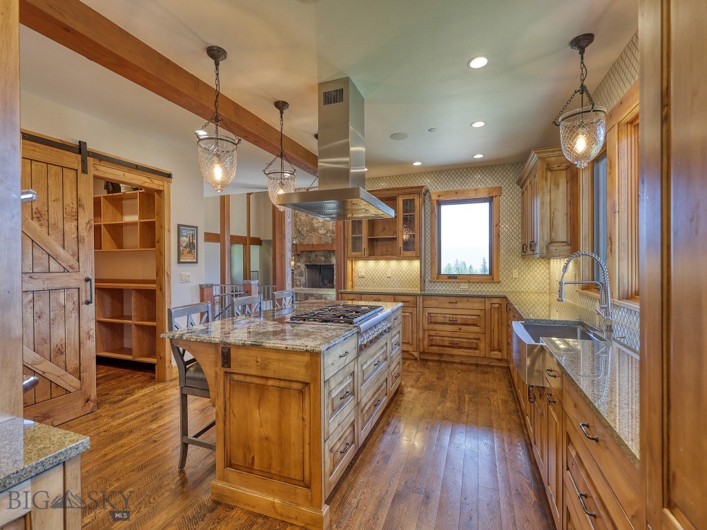 34 Old Barn Road, Big Sky MT 59716