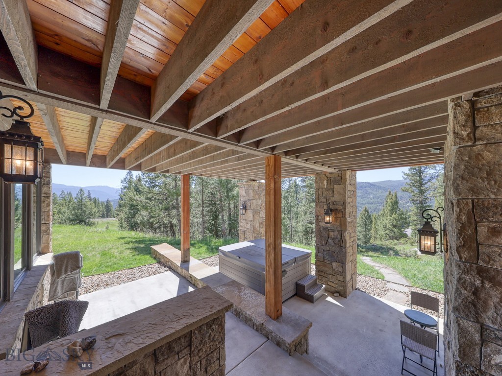 34 Old Barn Road, Big Sky MT 59716