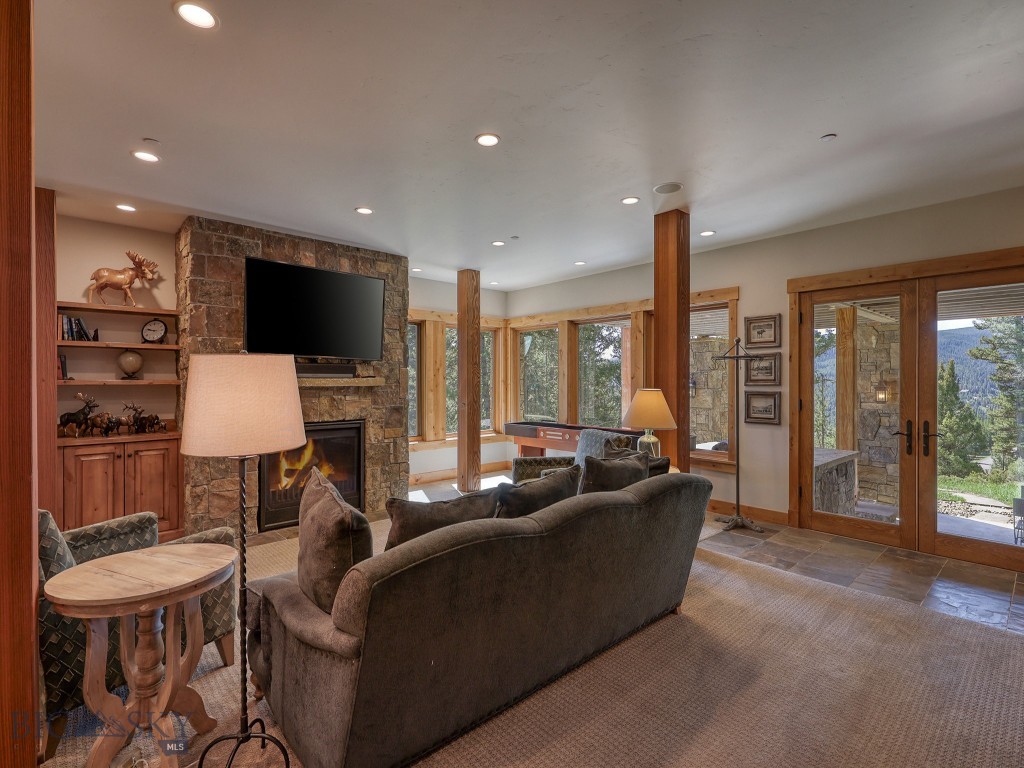 34 Old Barn Road, Big Sky MT 59716