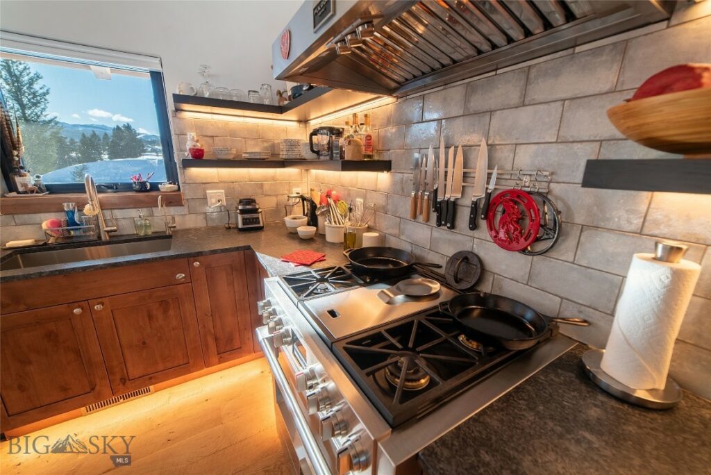 34 Stream Side Way, Big Sky MT 59716