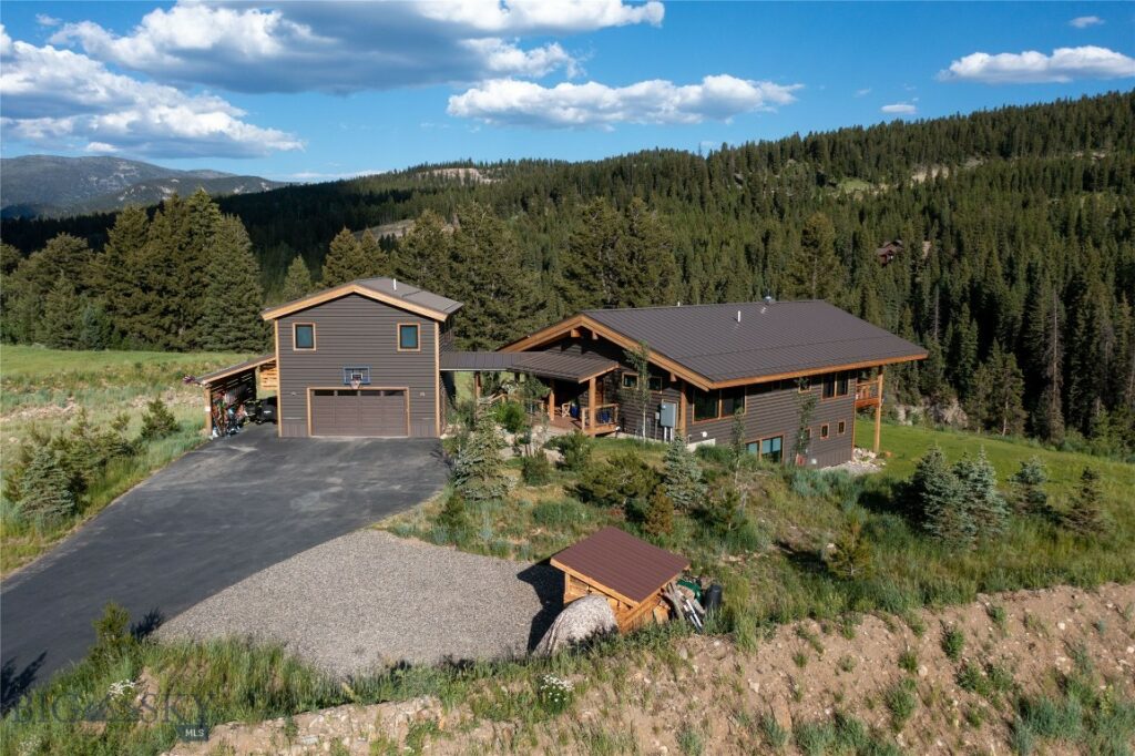 34 Stream Side Way, Big Sky MT 59716