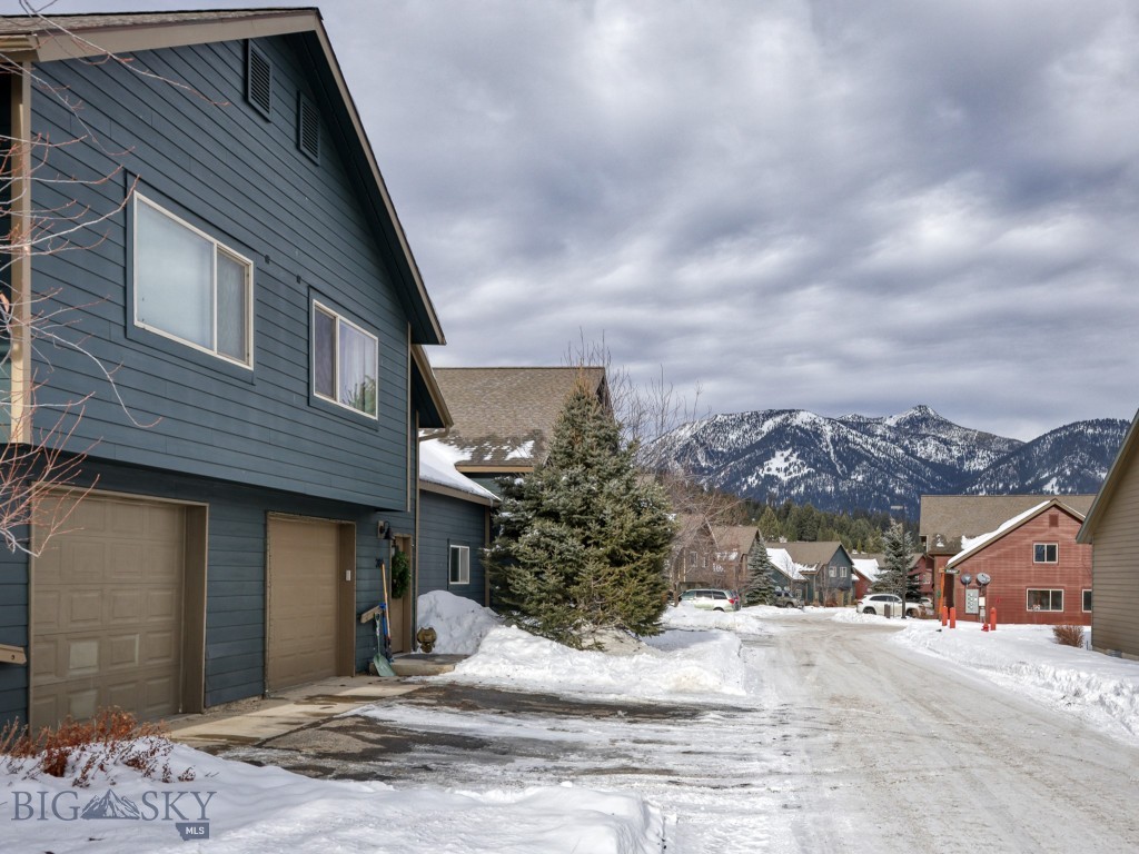 381 Firelight Drive, Big Sky MT 59716