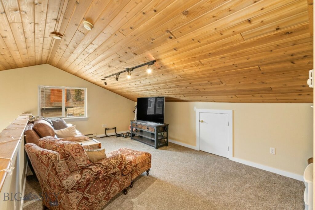 387 Candlelight Meadow Drive, Big Sky MT 59716