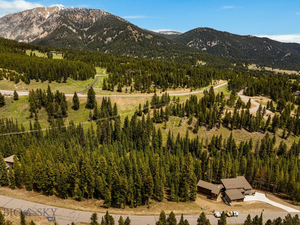 389 Antler Ridge Road, Big Sky MT 59716