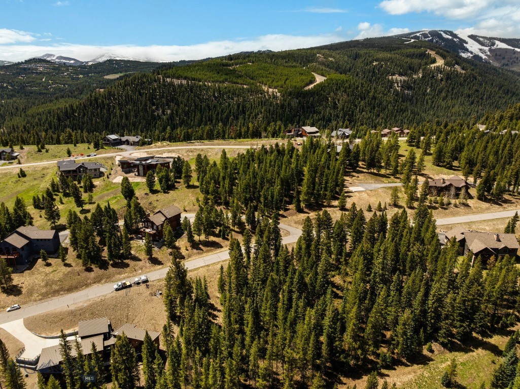 389 Antler Ridge Road, Big Sky MT 59716