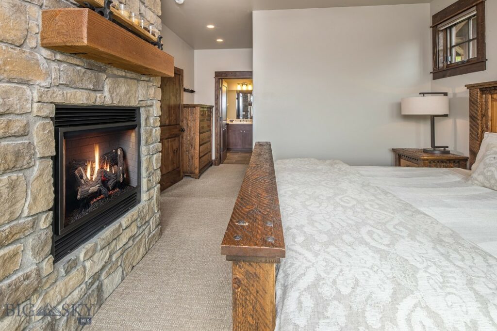 39 Upper Moose Hill, Big Sky MT 59716