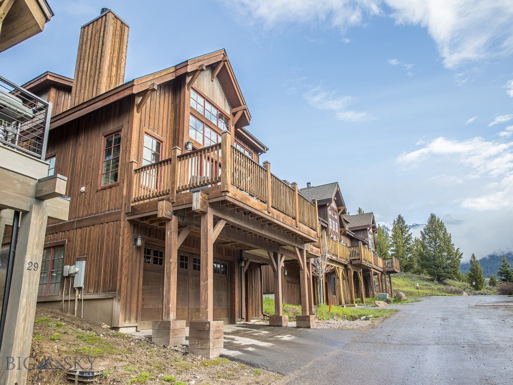 39 Upper Moose Hill, Big Sky MT 59716
