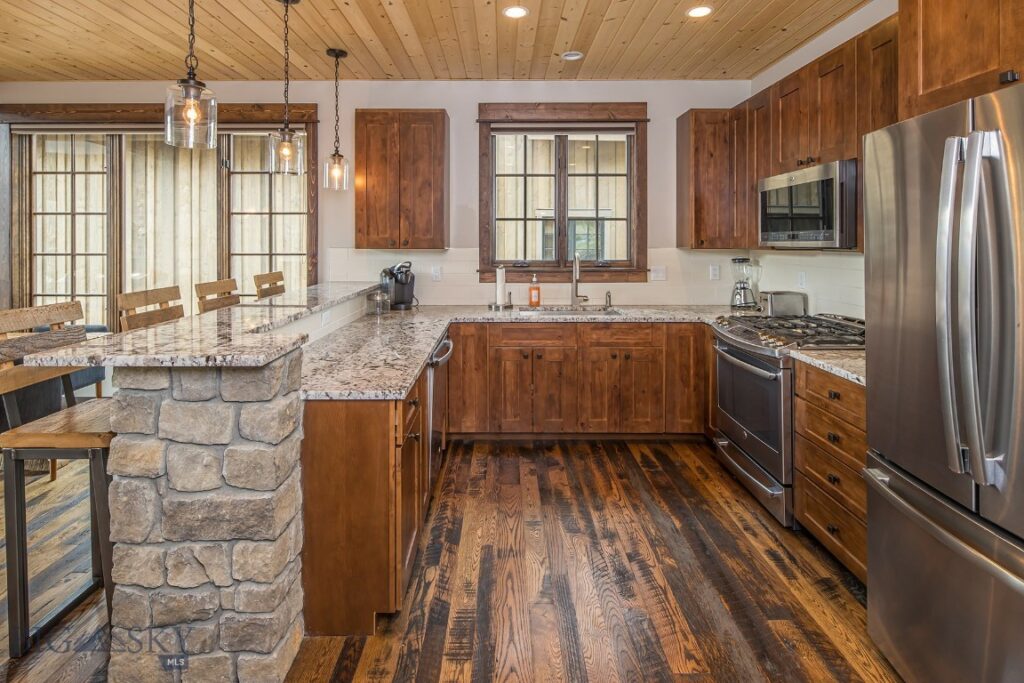 39 Upper Moose Hill, Big Sky MT 59716