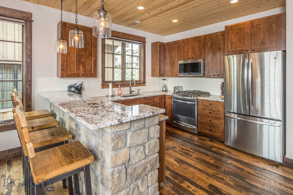 39 Upper Moose Hill, Big Sky MT 59716