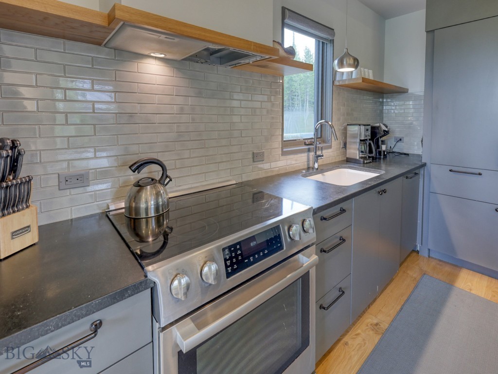 4 Lakewood Drive, Big Sky MT 59716