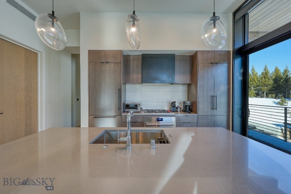 4 Boathouse Way, Big Sky MT 59716