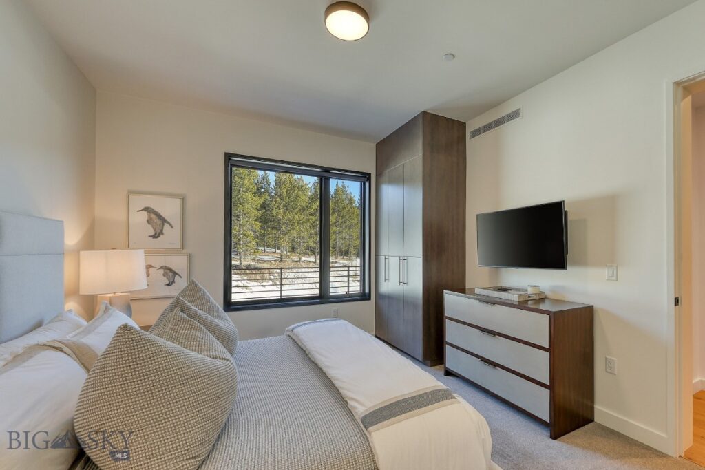 4 Boathouse Way, Big Sky MT 59716