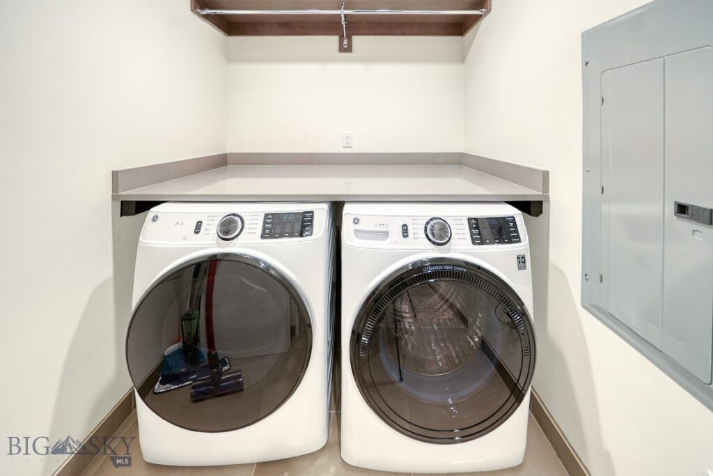 4 Boathouse Way, Big Sky MT 59716