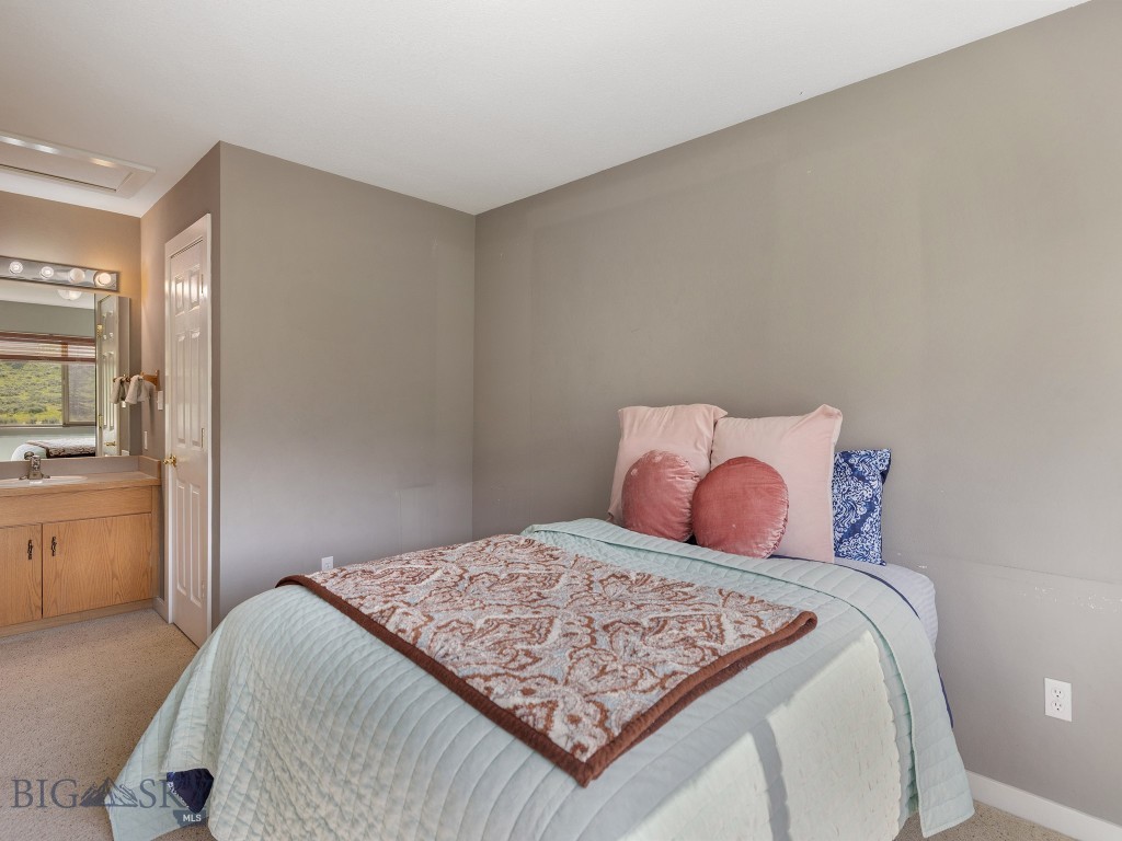 417 Firelight, Big Sky MT 59716