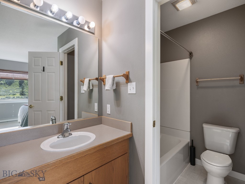417 Firelight, Big Sky MT 59716
