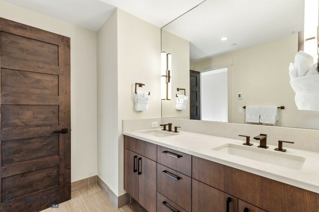 425 Outlook Trail, Big Sky MT 59716