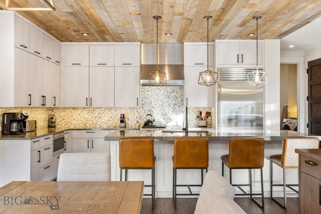 425 Outlook Trail, Big Sky MT 59716