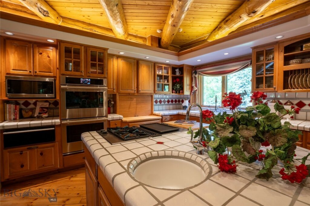 42530 Gallatin Road, Big Sky MT 59716