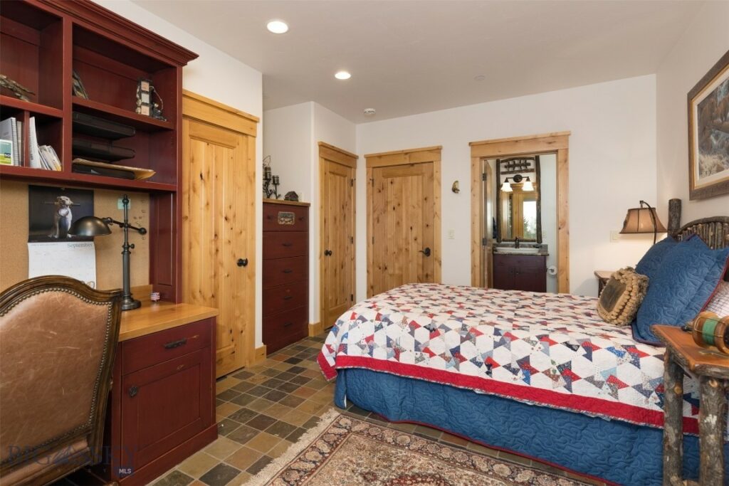 44 Ridgeview Loop, Big Sky MT 59716