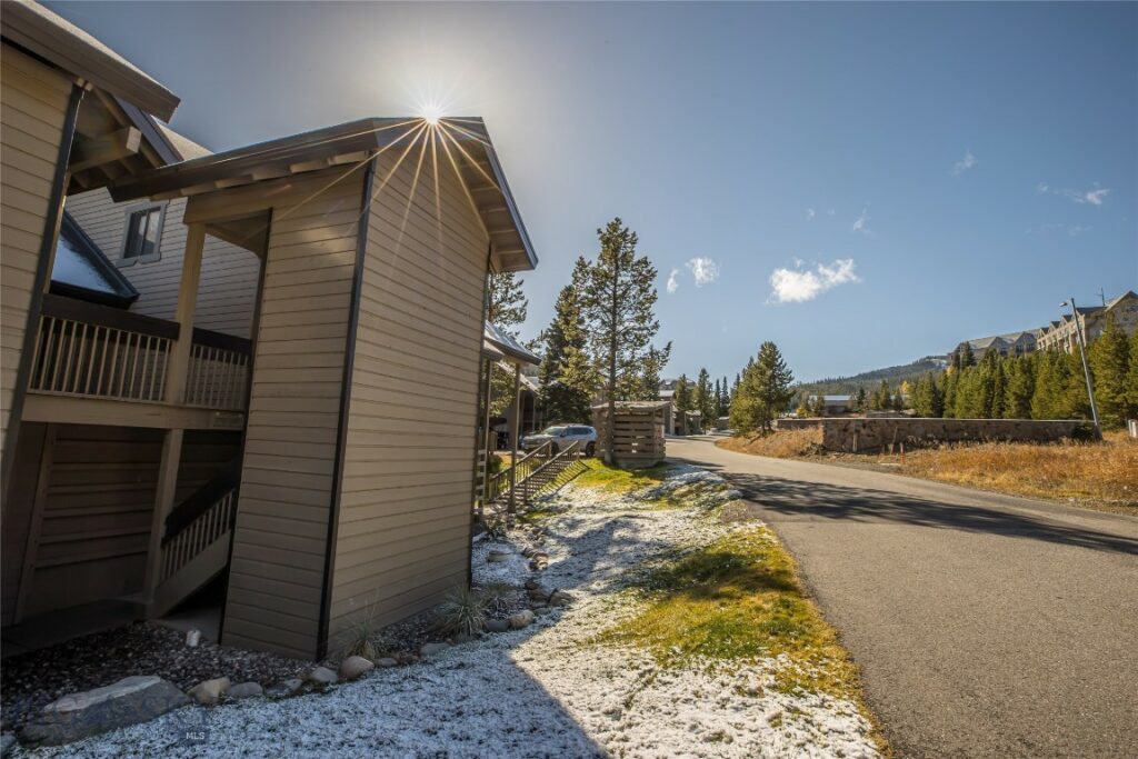 45 Turkey Leg Road, Big Sky MT 59716