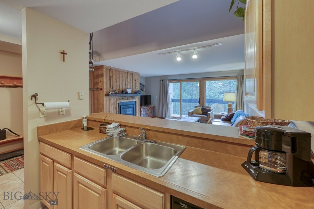 45 Turkey Leg Road, Big Sky MT 59716