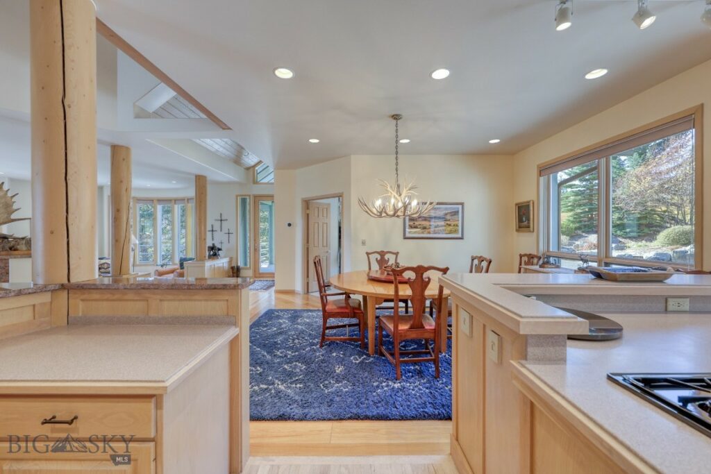 450 Crown Butte Road, Big Sky MT 59716