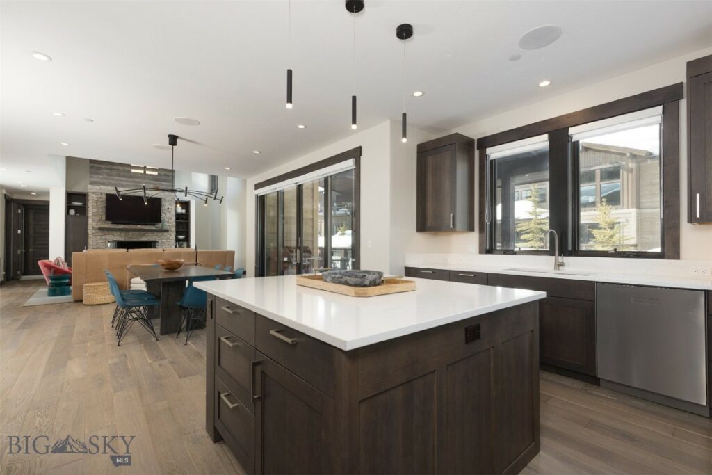 453 Outlook Trail, Big Sky MT 59716