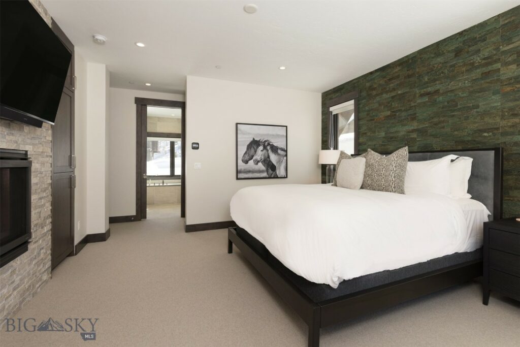 453 Outlook Trail, Big Sky MT 59716