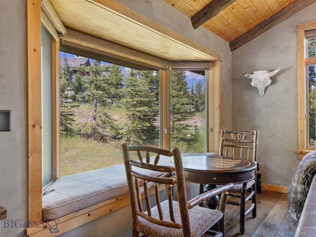 5 Hackamore, Big Sky MT 59716