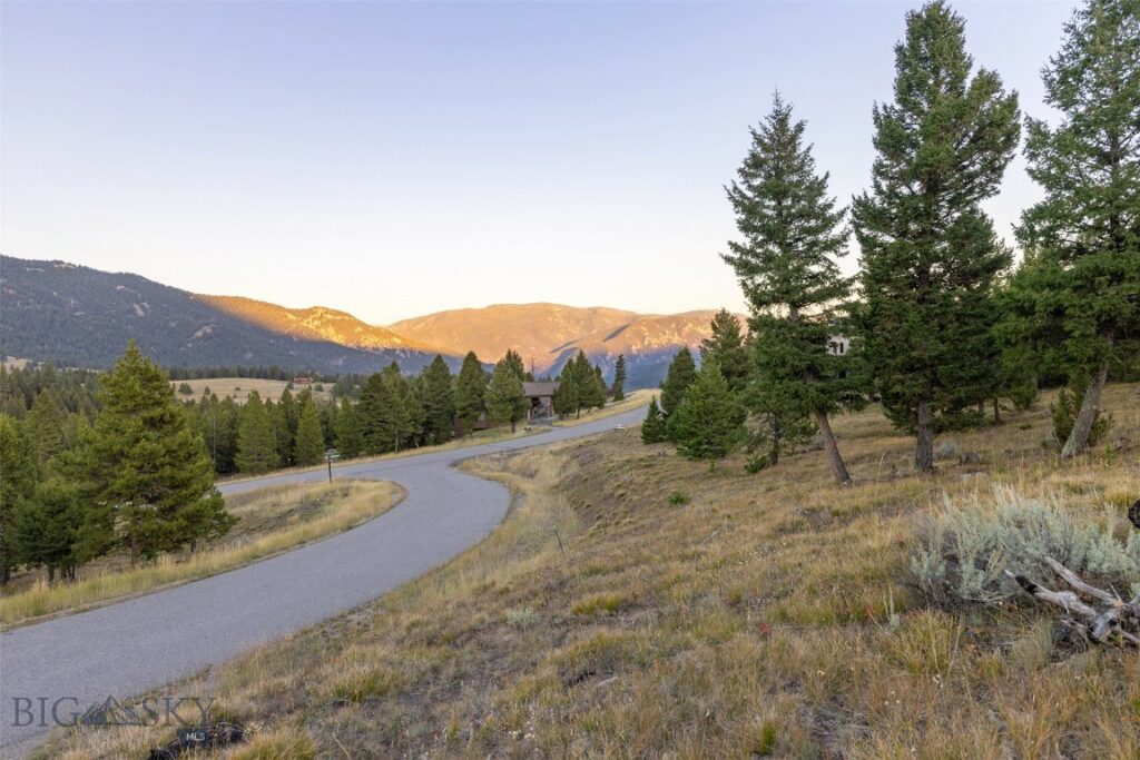525 Fourpoint Road, Big Sky MT 59716
