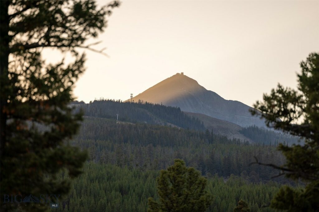 525 Fourpoint Road, Big Sky MT 59716