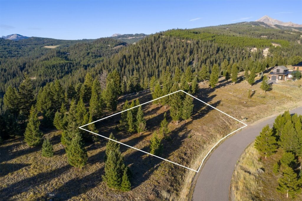 525 Fourpoint Road, Big Sky MT 59716