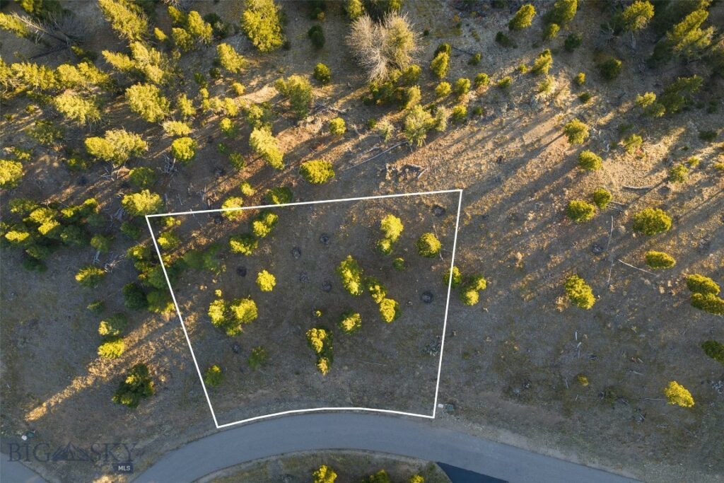 525 Fourpoint Road, Big Sky MT 59716