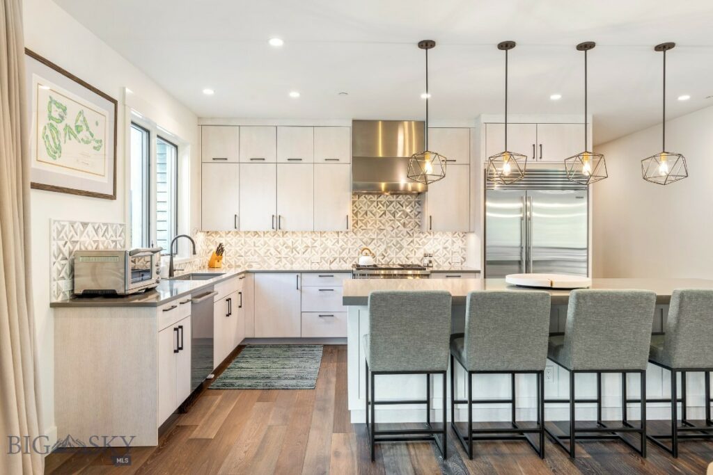 538 Outlook Trail, Big Sky MT 59716