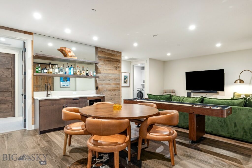 538 Outlook Trail, Big Sky MT 59716