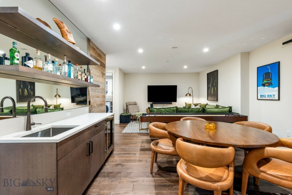 538 Outlook Trail, Big Sky MT 59716