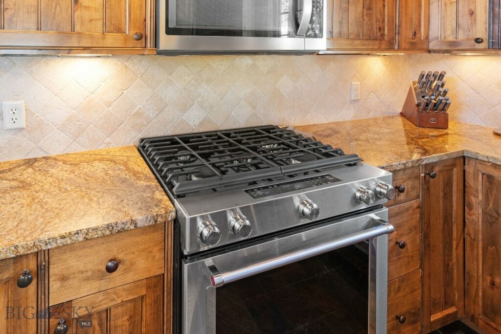 58 Upper Moose Hill Road, Big Sky MT 59716