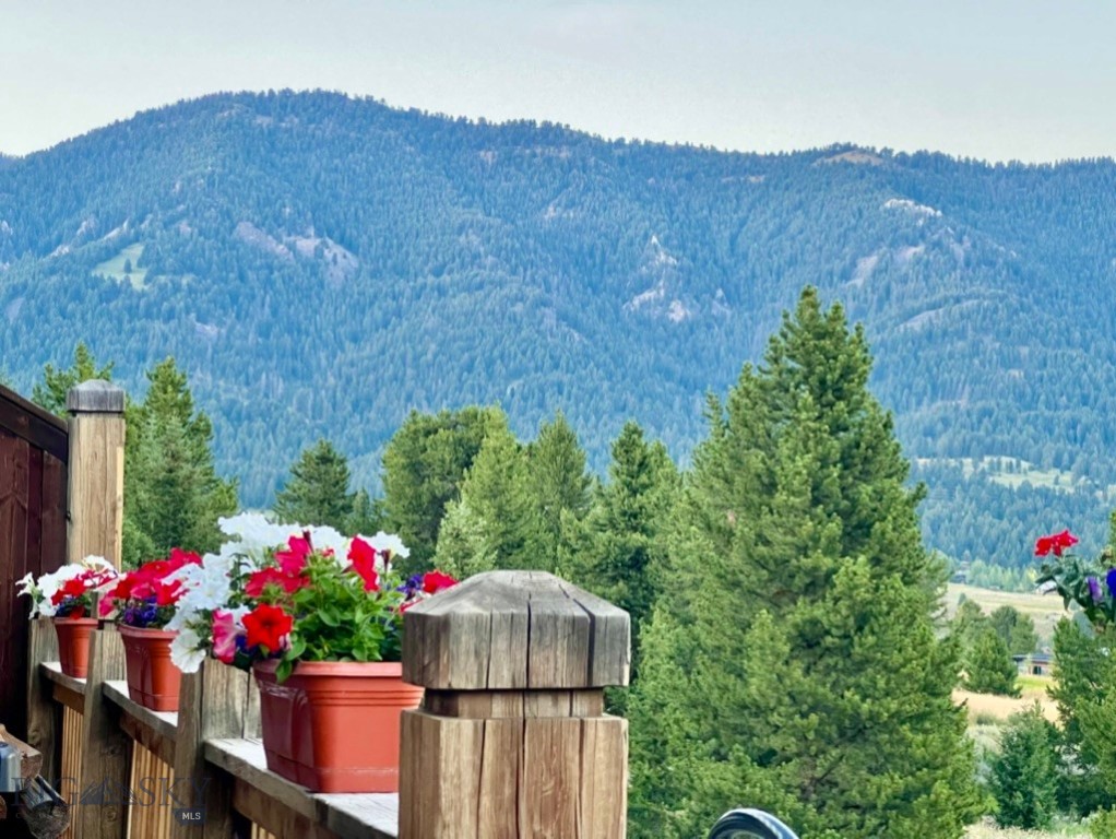 58 Upper Moose Hill Road, Big Sky MT 59716