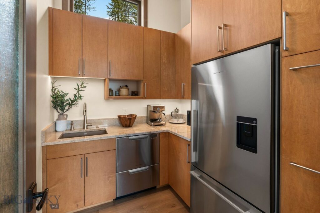 6 Spotted Eagle, Big Sky MT 59716