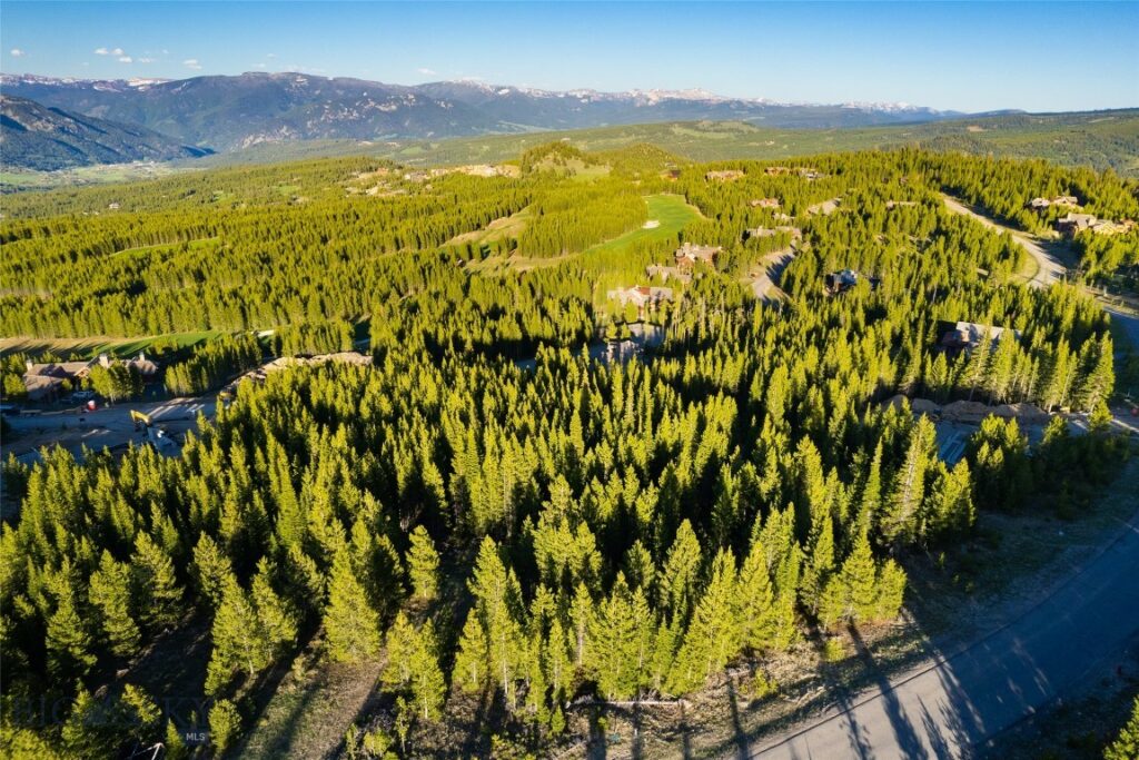 67 Goshawk Trail, Big Sky MT 59716